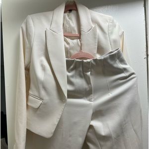 Women’s express full suit